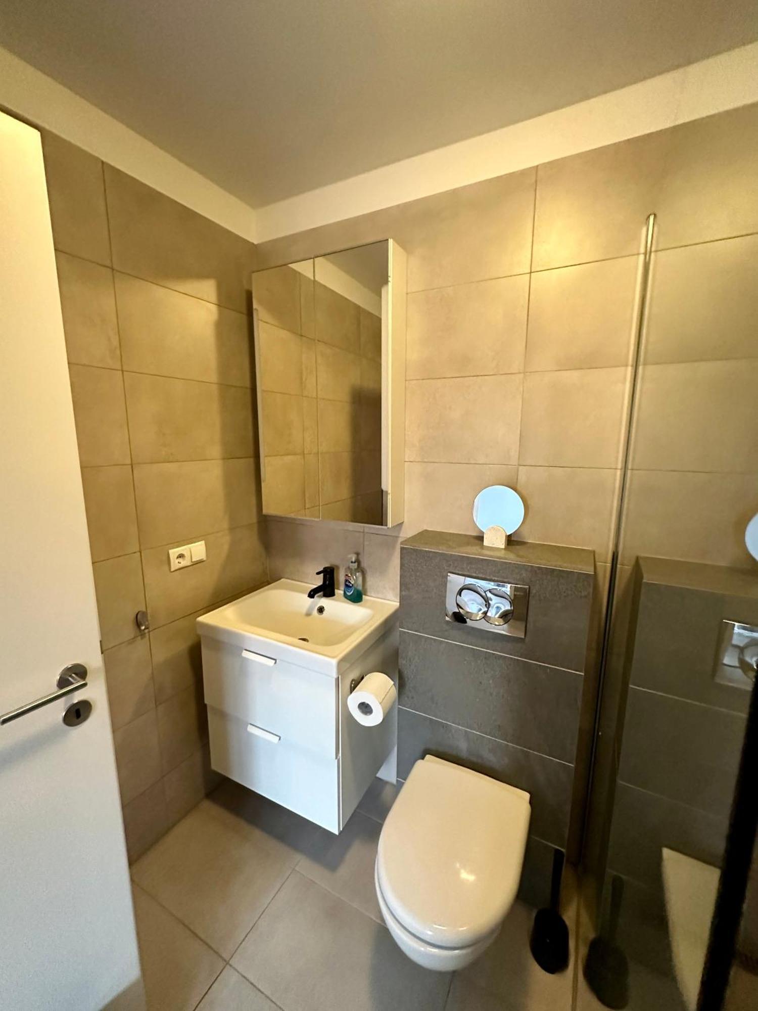 Charming 1-Bedroom Condo With Stunning View Reykjavík Esterno foto